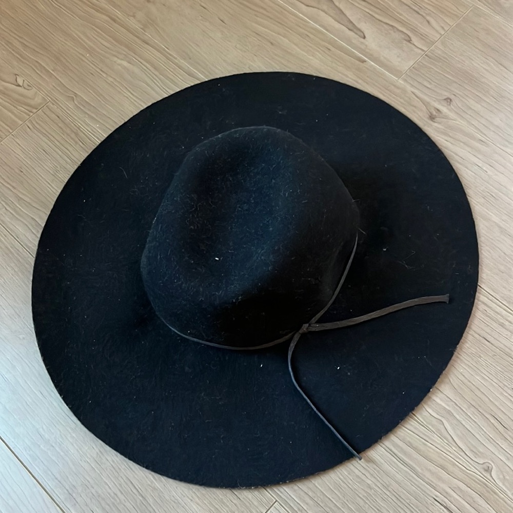 BP Black Wool Hat One Size O/S